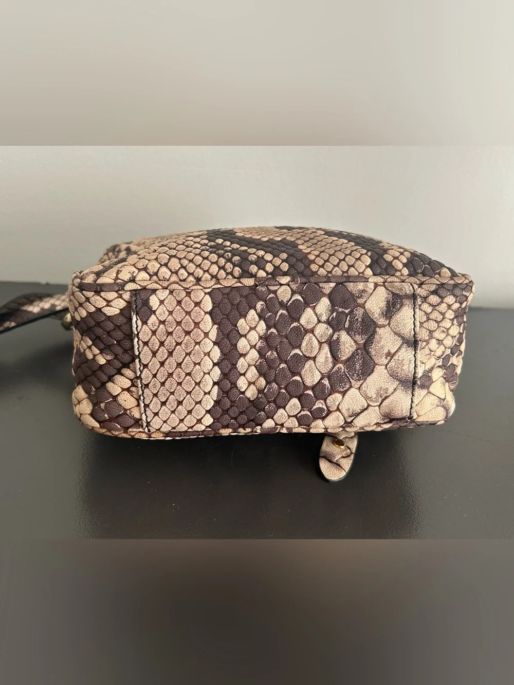INNUE Made in Italy Leather Python Snake Print Crossbody Camera Bag